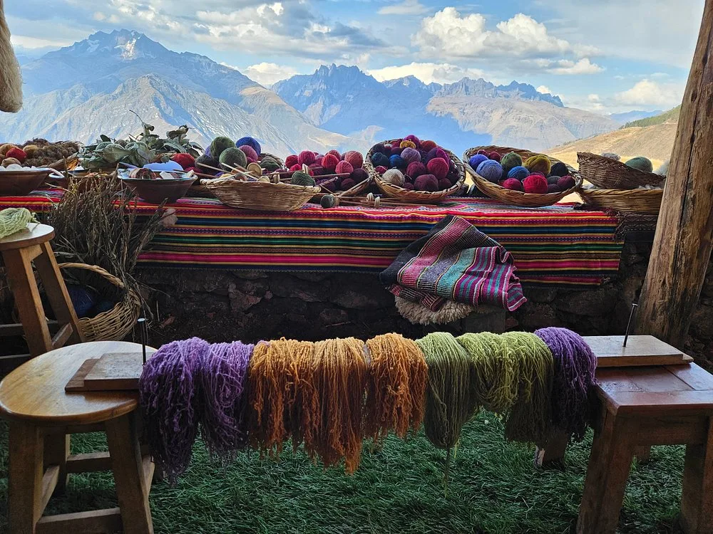 Vive una Experiencia Textil Andina en el Valle Sagrado